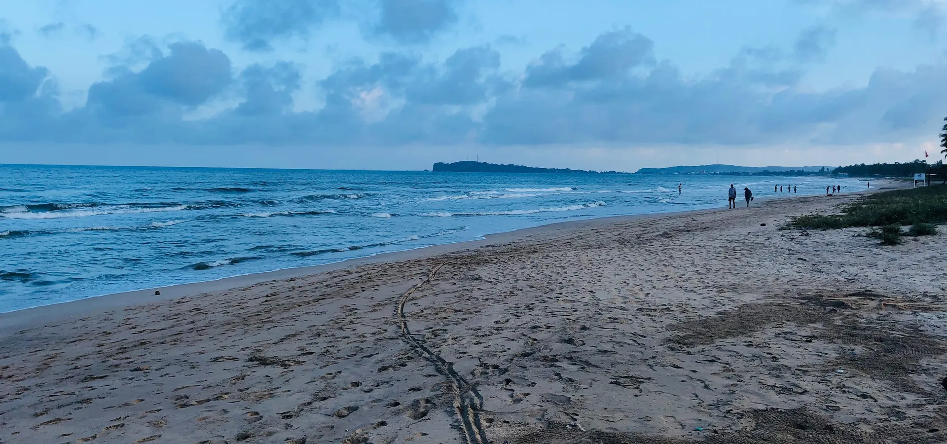 The long white sweep of Nilaveli beach near Trincomalee